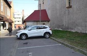 Kiadó Miskolci lakóövezeti telek hirdetés (34447393)