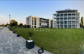 Eladó Balatonmáriafürdői tégla lakás hirdetés (43474474)