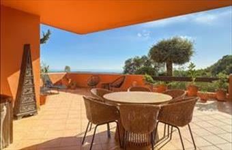 Eladó Spanyolországi tégla lakás hirdetés (76236326)