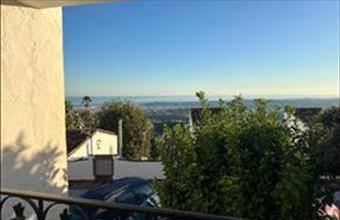 Eladó Spanyolországi sorház hirdetés (89235563)