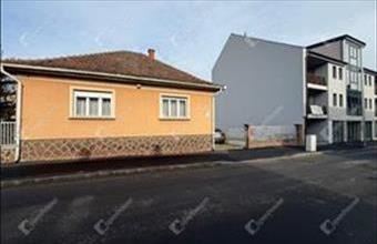 Eladó Zalaegerszegi családi ház hirdetés (28399324)