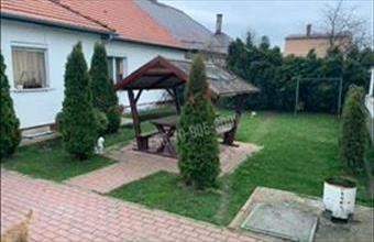 Eladó Tatabányai ikerház hirdetés (49338574)