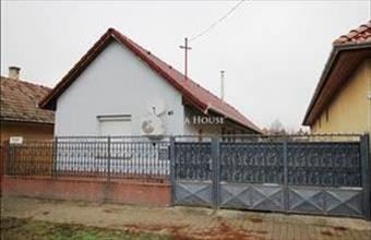 Eladó Örkényi családi ház hirdetés (97572349)