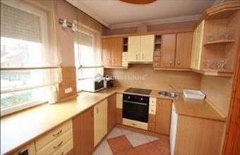 Eladó Kecskeméti tégla lakás hirdetés (56537935)