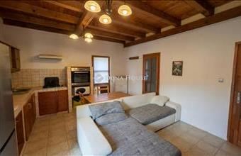 Eladó Felsőpakonyi családi ház hirdetés (53379398)