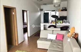 Eladó Siófoki tégla lakás hirdetés (75684472)