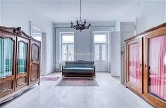 Eladó Budapest V. kerületi tégla lakás hirdetés (24592363)