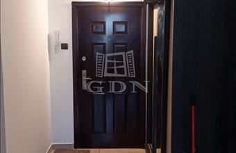 Eladó Veszprémi panel lakás hirdetés (89882443)