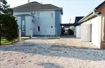 Eladó Vecsési családi ház hirdetés (11153294)