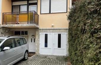 Eladó Balatonfüredi tégla lakás hirdetés (13596329)