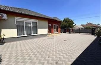 Eladó Abonyi családi ház hirdetés (32168364)