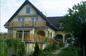 Eladó Révfülöpi családi ház hirdetés (43294338)