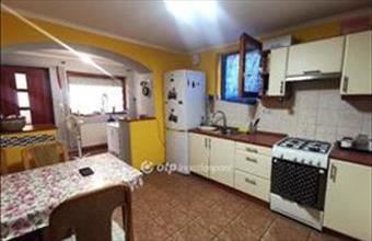 Eladó Dömsödi családi ház hirdetés (43136497)