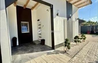 Eladó Szigetszentmiklósi családi ház hirdetés (74356537)