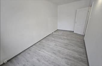 Eladó Székesfehérvári panel lakás hirdetés (44318815)