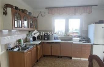 Eladó Pécsi családi ház hirdetés (38265873)