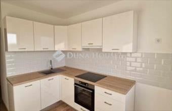 Eladó Pécsi panel lakás hirdetés (79324521)