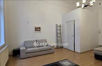 Eladó Budapest VII. kerületi tégla lakás hirdetés (43749494)