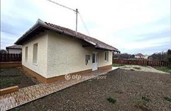 Eladó Hevesi családi ház hirdetés (79242749)