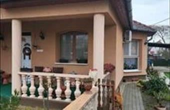 Eladó Hajdúhadházi családi ház hirdetés (79553436)