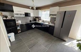 Eladó Galamboki családi ház hirdetés (34239999)