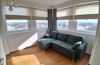 Eladó Veszprémi panel lakás hirdetés (48454395)