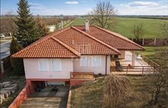 Eladó Úrhidai családi ház hirdetés (73795313)