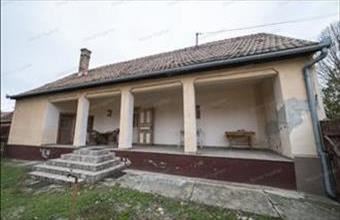 Eladó Kerekegyházai családi ház hirdetés (43446743)