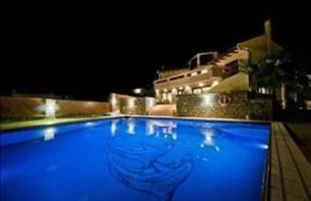 Eladó Görögországi családi ház hirdetés (92776914)