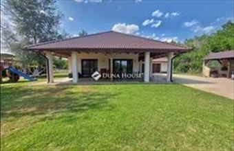 Eladó Paksi családi ház hirdetés (24694773)