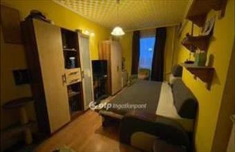 Eladó Nyíregyházai panel lakás hirdetés (53493736)