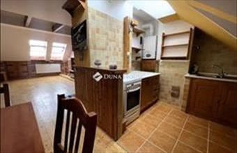 Eladó Kecskeméti tégla lakás hirdetés (49927352)