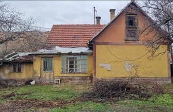 Eladó Ceglédi családi ház hirdetés (54236333)