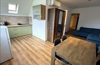 Eladó Balatonszárszói tégla lakás hirdetés (96784636)