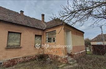 Eladó Borszörcsöki családi ház hirdetés (57352439)