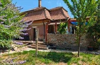 Eladó Kiskunlacházai családi ház hirdetés (82443343)