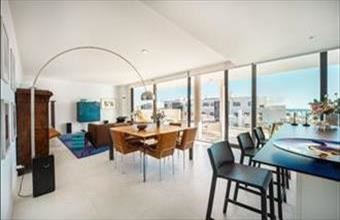 Eladó Spanyolországi tégla lakás hirdetés (69873236)