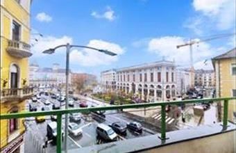 Kiadó Budapest VII. kerületi iroda irodaházban hirdetés (47336731)