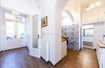 Eladó Budapest V. kerületi tégla lakás hirdetés (94742326)