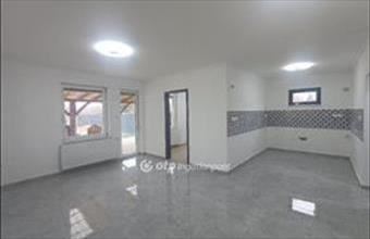 Eladó Ócsai tanya hirdetés (96725723)