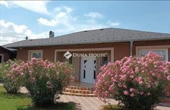 Eladó Halászteleki családi ház hirdetés (34356973)