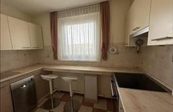 Eladó Budapest III. kerületi panel lakás hirdetés (33794879)