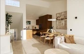 Eladó Spanyolországi sorház hirdetés (25714783)