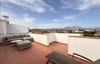 Eladó Spanyolországi sorház hirdetés (33363382)