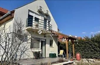 Eladó Péceli ikerház hirdetés (48693428)