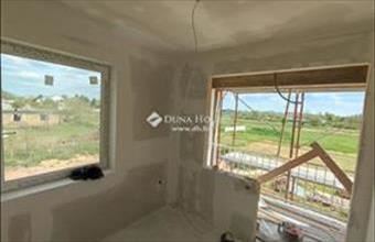 Eladó Budapest XVIII. kerületi ikerház hirdetés (34483453)