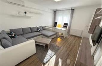 Eladó Pécsi egyéb lakás hirdetés (43842858)