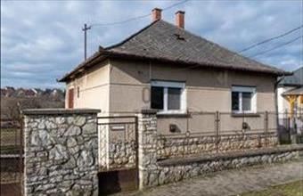 Eladó Móri családi ház hirdetés (57933857)