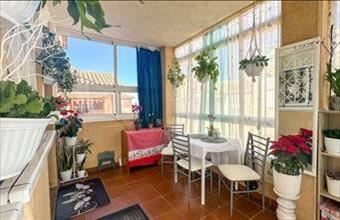 Eladó Spanyolországi tégla lakás hirdetés (73355566)