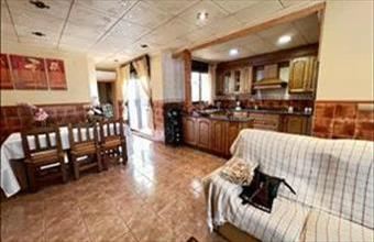 Eladó Spanyolországi sorház hirdetés (42744439)